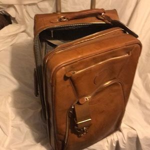Ghurka | Pontoon II No. 233 Leather Luggage